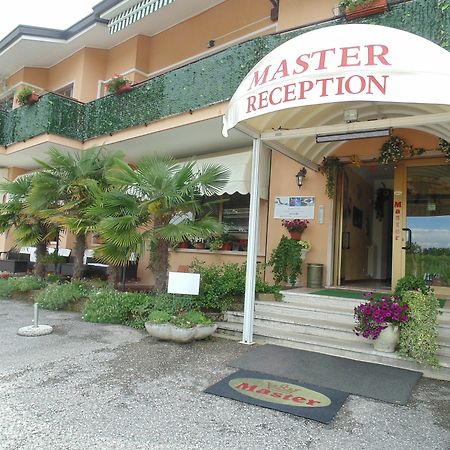 Master Camere Ed Appartamenti Lazise Kültér fotó