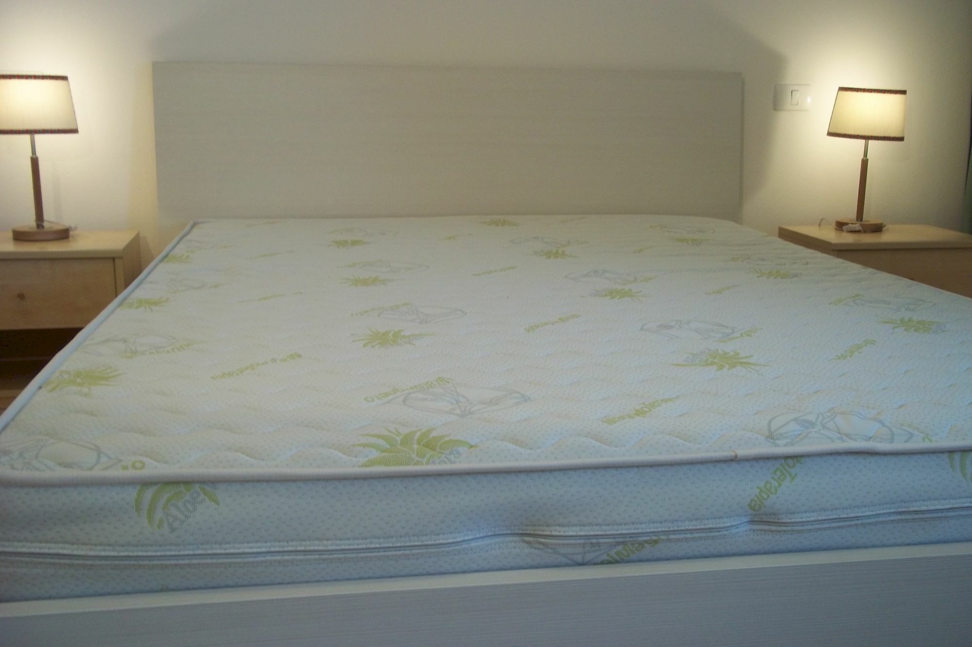 Master Camere Ed Appartamenti Lazise Kültér fotó