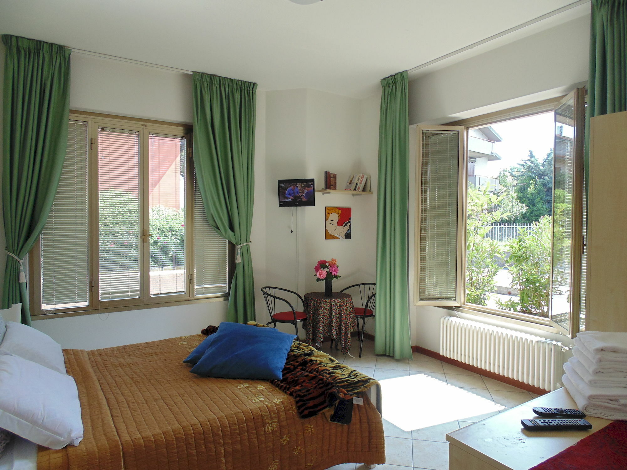Master Camere Ed Appartamenti Lazise Kültér fotó