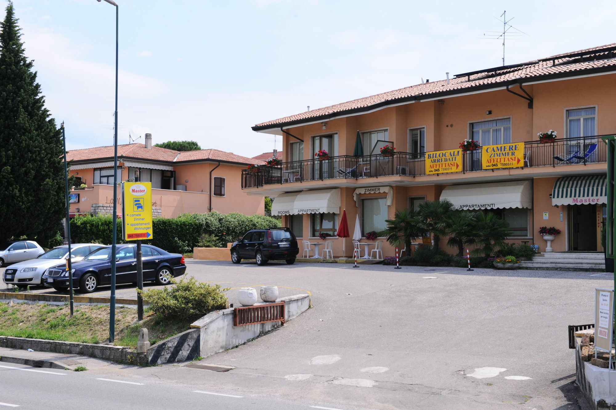 Master Camere Ed Appartamenti Lazise Kültér fotó